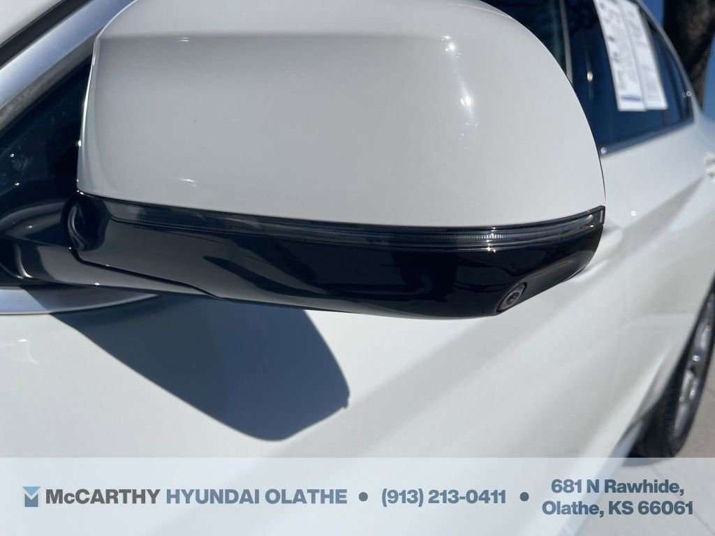 Used 2020 BMW X4 xDrive30i w/ Executive Package image 21