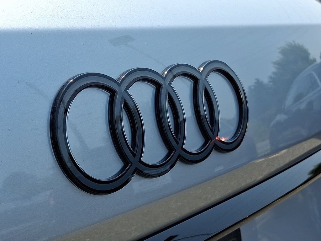 New 2026 Audi Q7 3.0T Premium AWD/4WD image 18