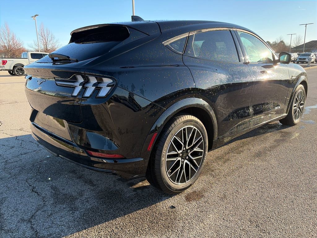 Used 2024 Ford Mustang Mach-E Premium image 7