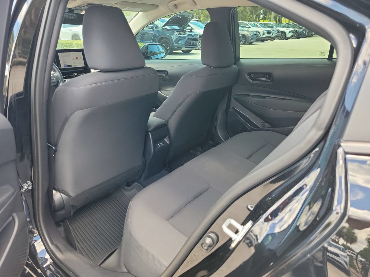Used 2026 Toyota Corolla LE FWD image 9