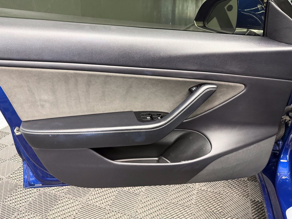 Used 2019 Tesla Model 3 Long Range AWD/4WD image 33