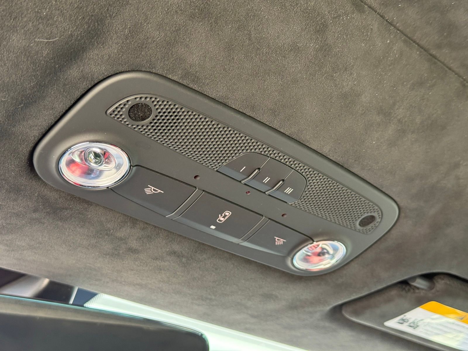 Used 2021 Lamborghini Huracan EVO image 31