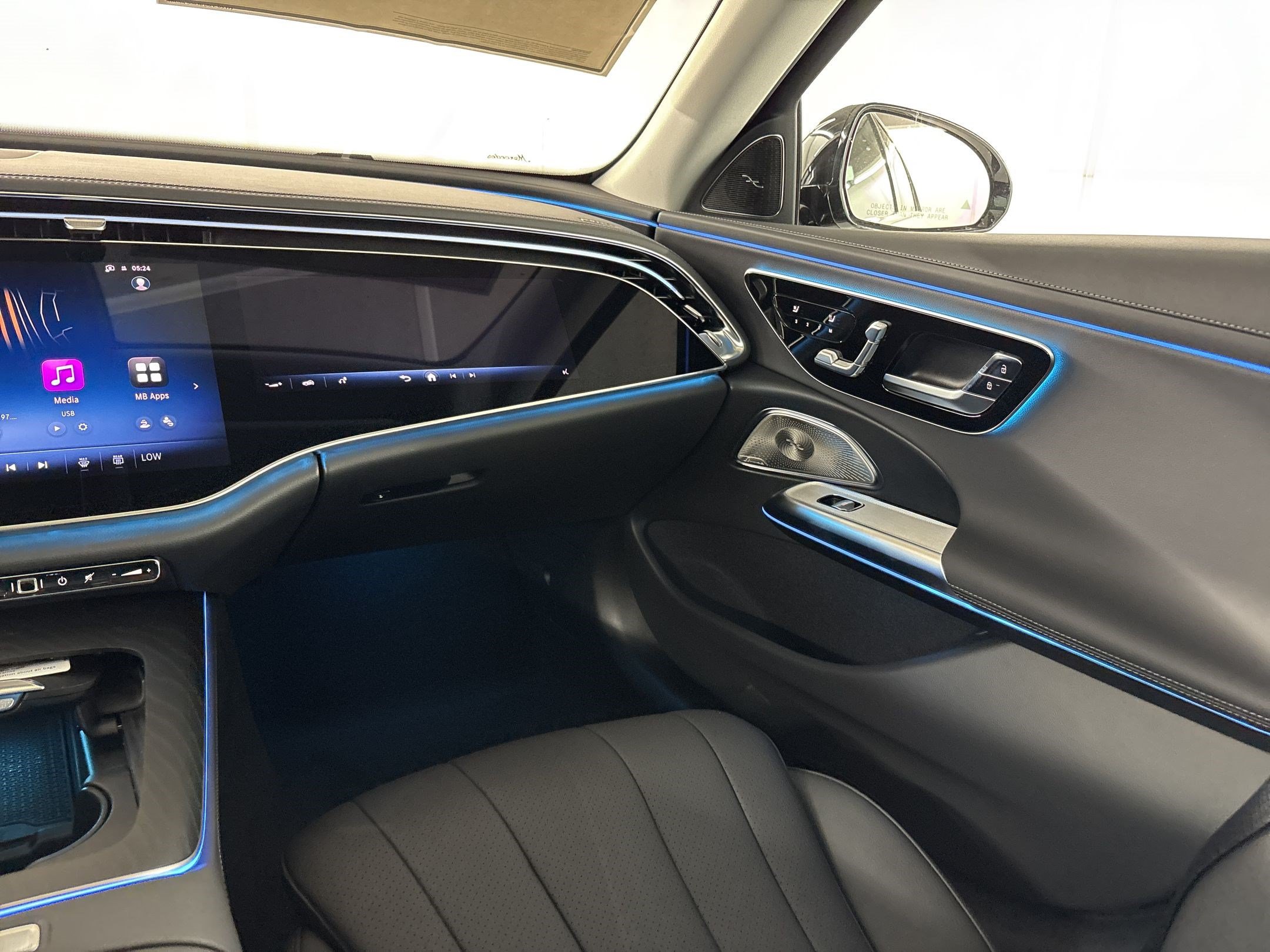 New 2026 Mercedes-Benz E 450 4MATIC Sedan image 28