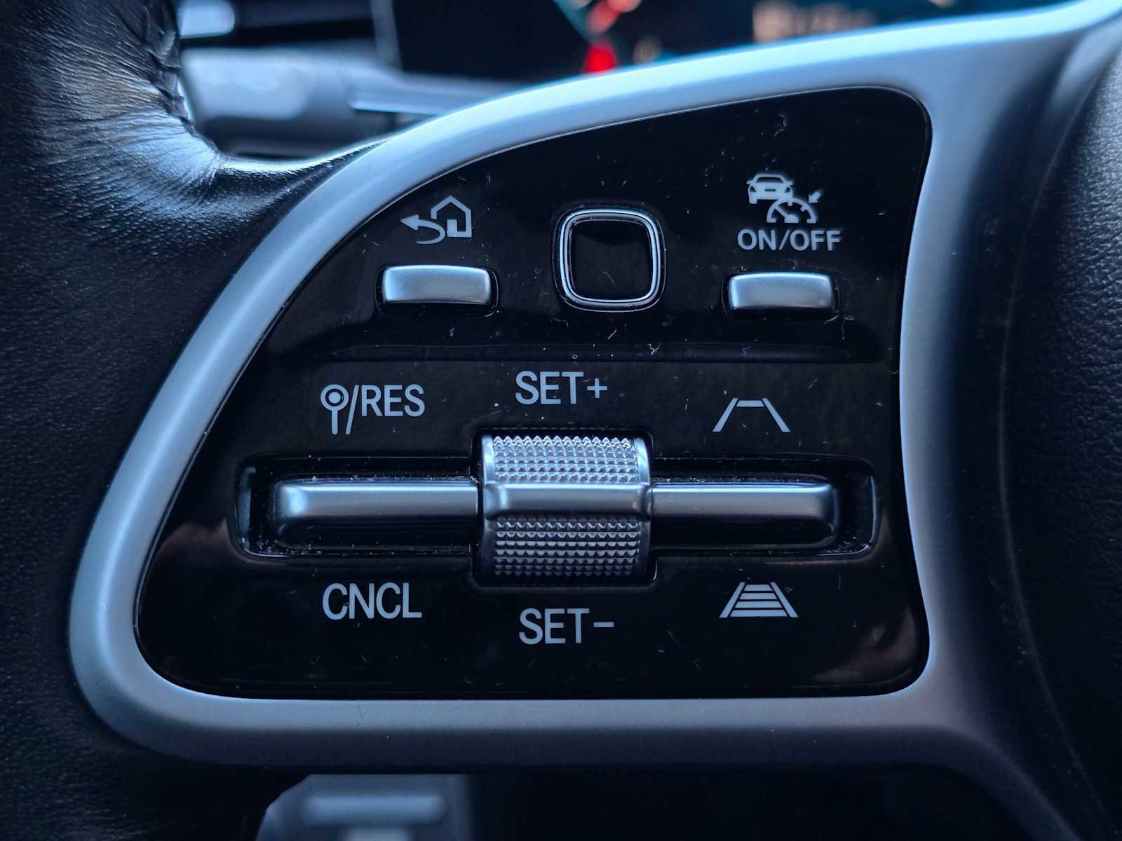 Used 2020 Mercedes-Benz GLS 580 GLS 580 image 33