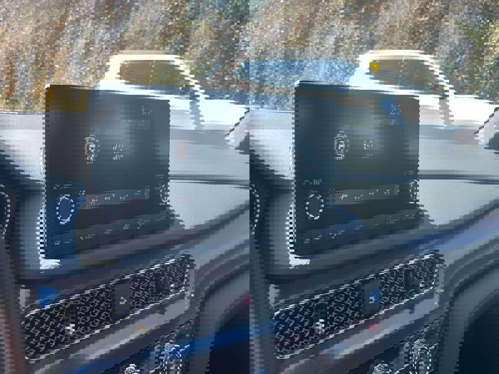 Used 2023 Acura Integra A-Spec image 28