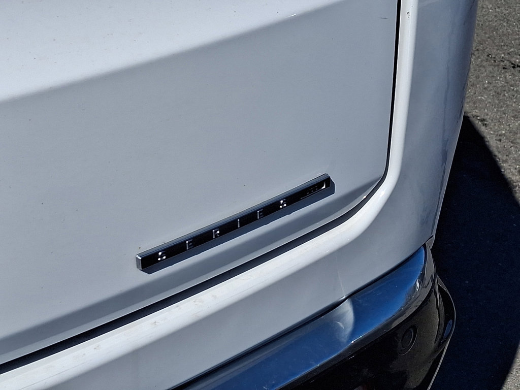 Used 2024 Jeep Wagoneer L Series III w/ Flexible Seating Group image 16