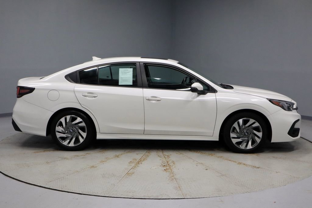 Used 2025 Subaru Legacy Limited image 7