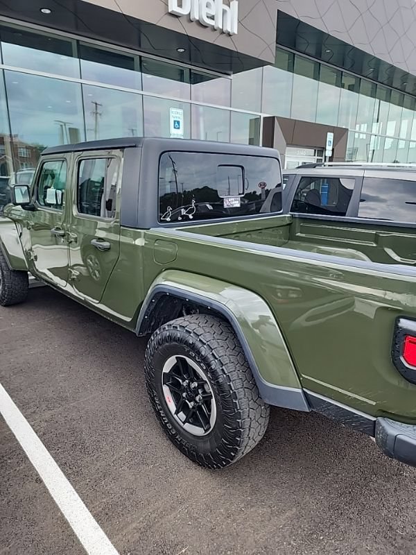 Used 2022 Jeep Gladiator Sport AWD/4WD image 8