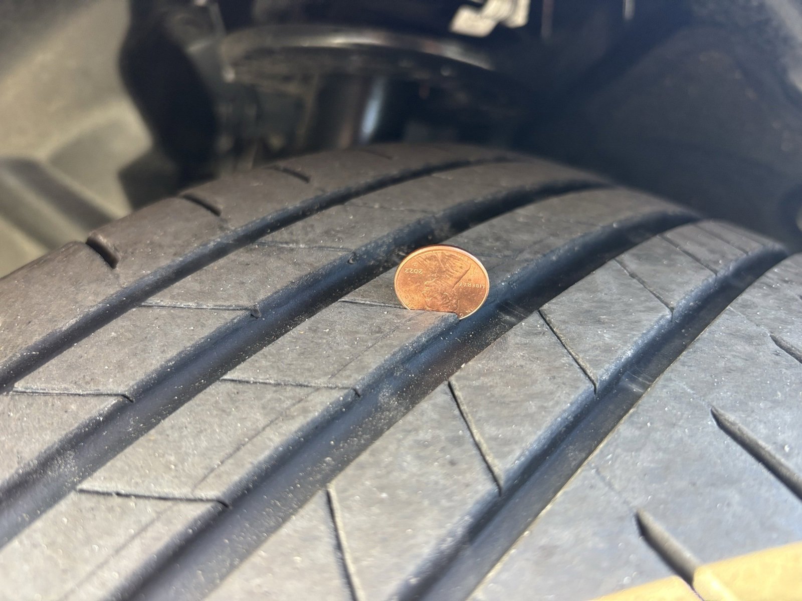 Used 2025 BMW i4 eDrive40 w/ Premium Package image 15