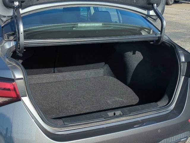 Used 2024 Nissan Sentra SV image 18