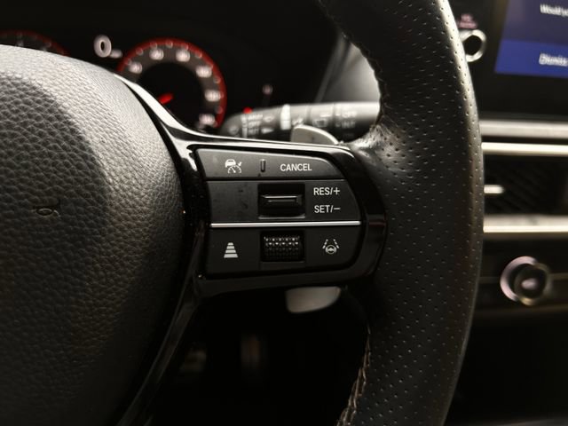 Used 2025 Acura ADX A-Spec image 15