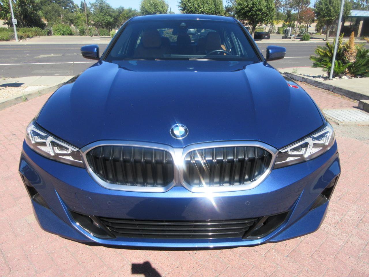 Used 2023 BMW 330i Sedan w/ Driving Assistance Package RWD image 73