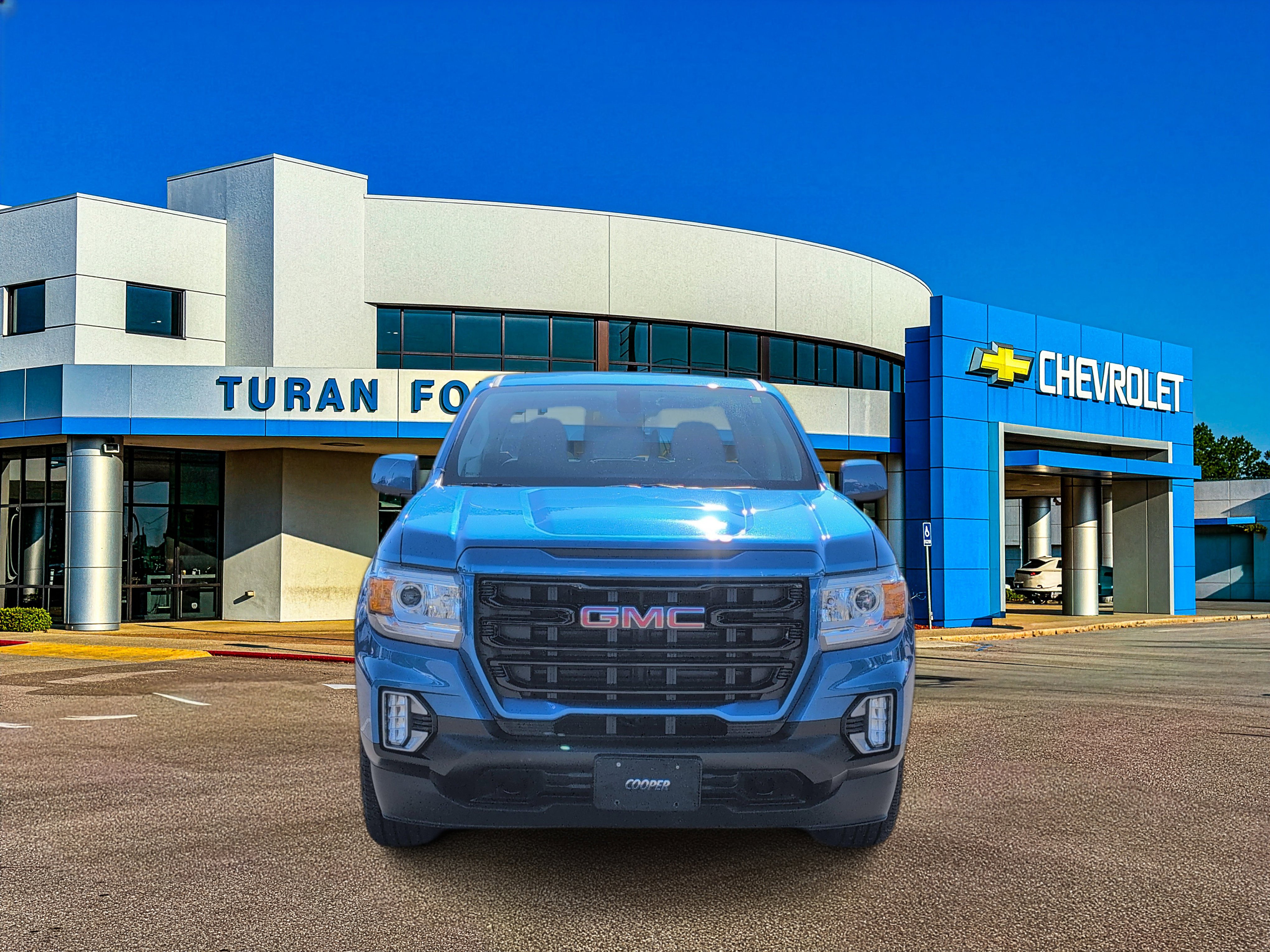 Used 2022 GMC Canyon Elevation w/ Trailering Package image 9