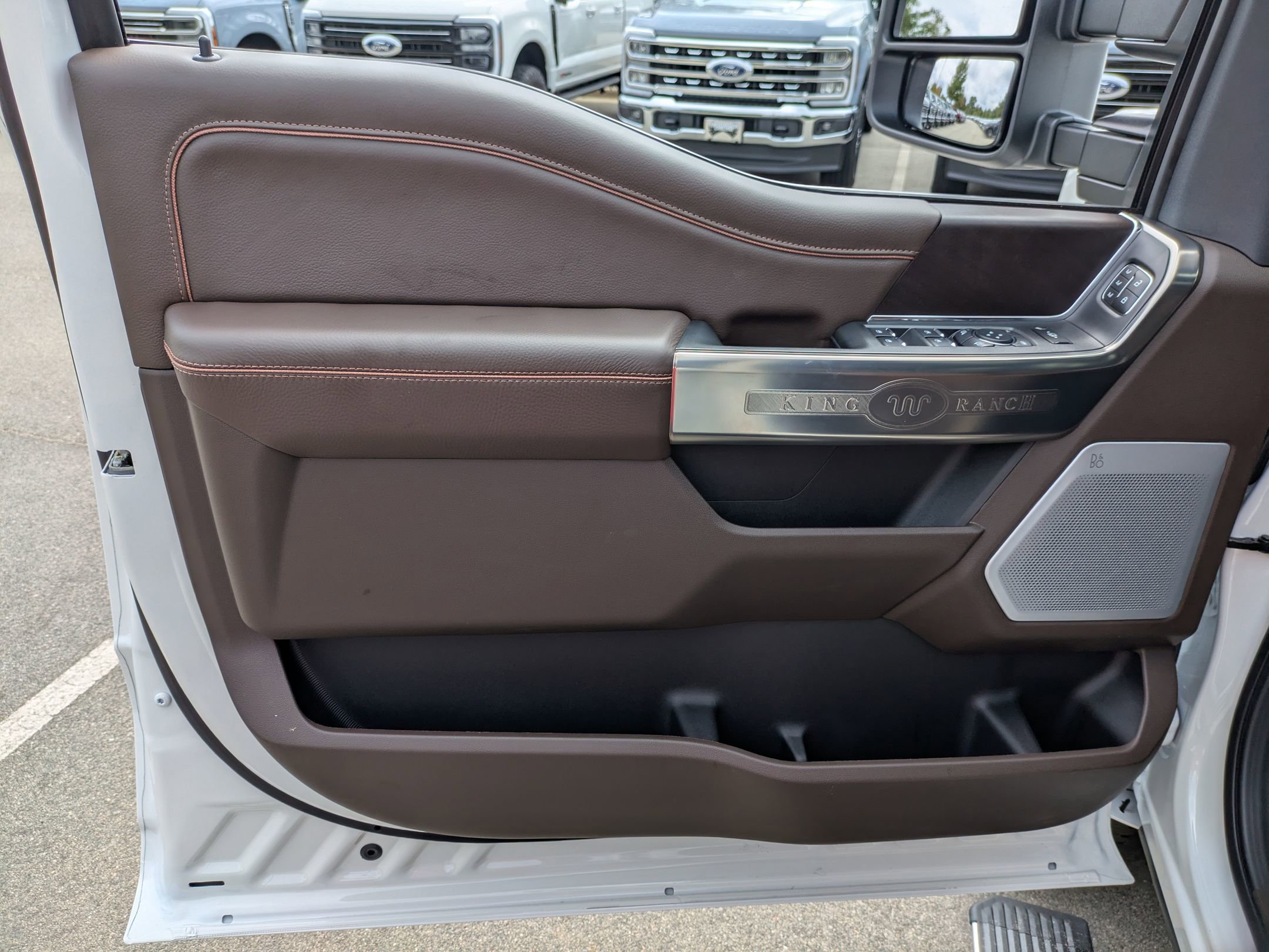 New 2026 Ford F250 King Ranch w/ Chrome Package image 15