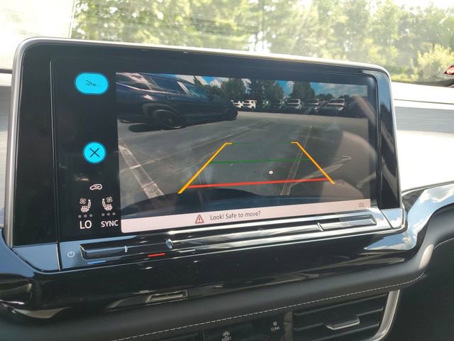 New 2026 Volkswagen Atlas Cross Sport SE image 23