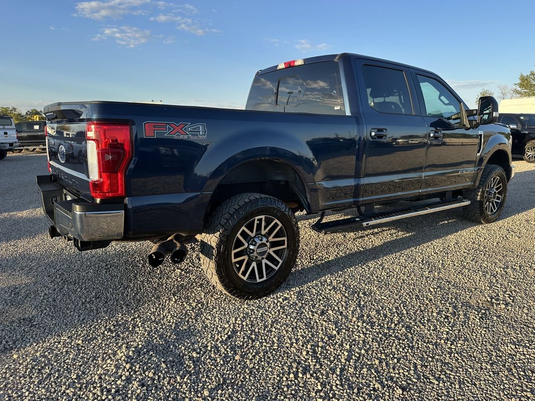 Used 2018 Ford F250 Lariat w/ Lariat Value Package AWD/4WD image 10
