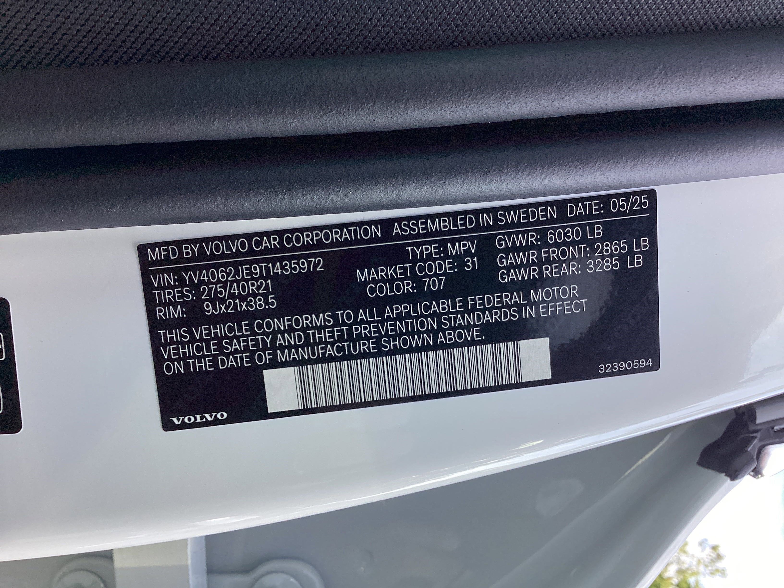 Used 2026 Volvo XC90 B6 Plus w/ Protection Package Premier image 37