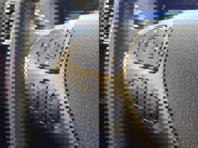 Used 2013 Lincoln MKX AWD image 26