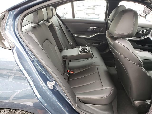 New 2026 BMW 330i xDrive Sedan w/ M Sport Package image 17