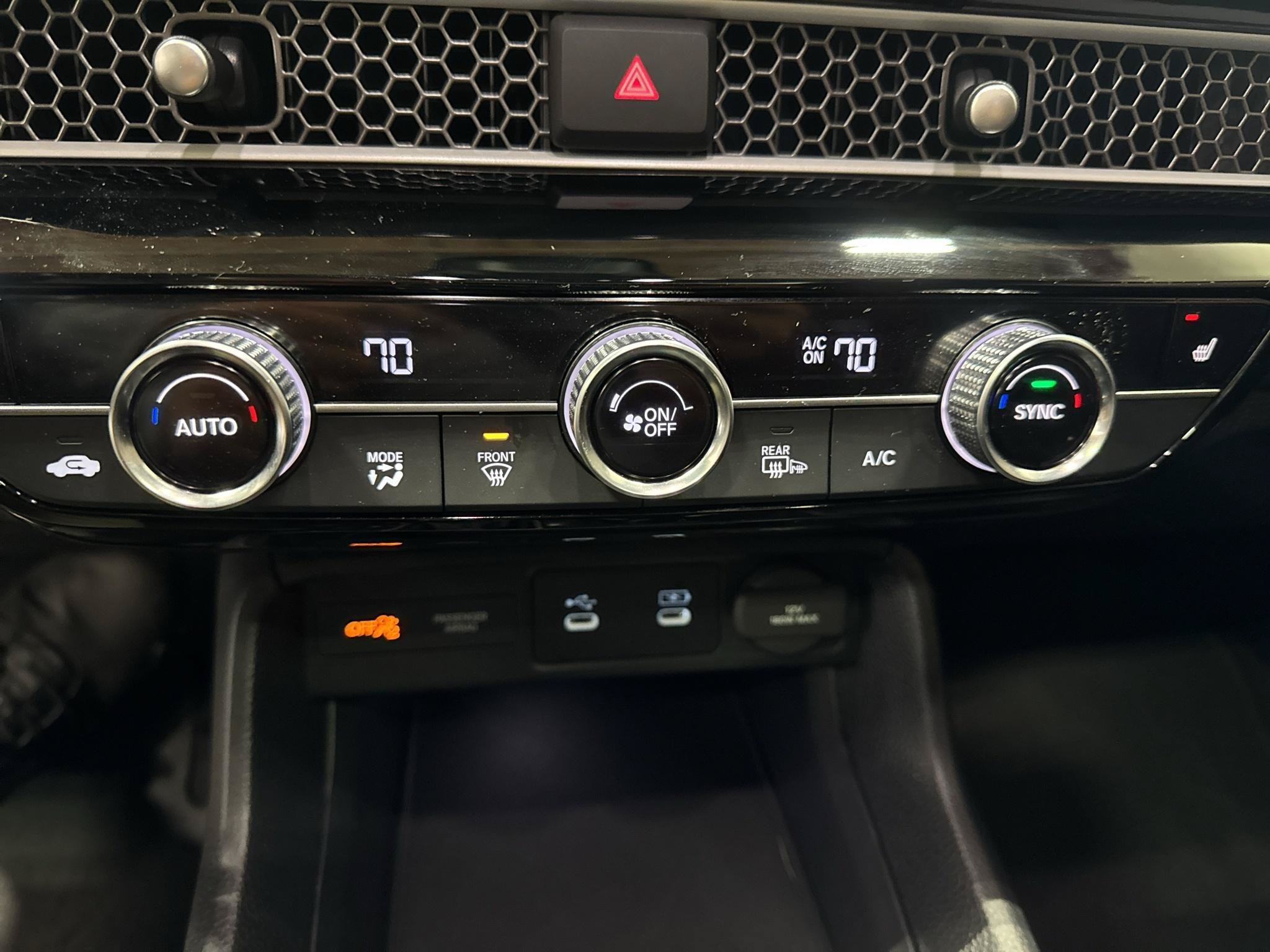 Used 2025 Honda Civic Sport image 16