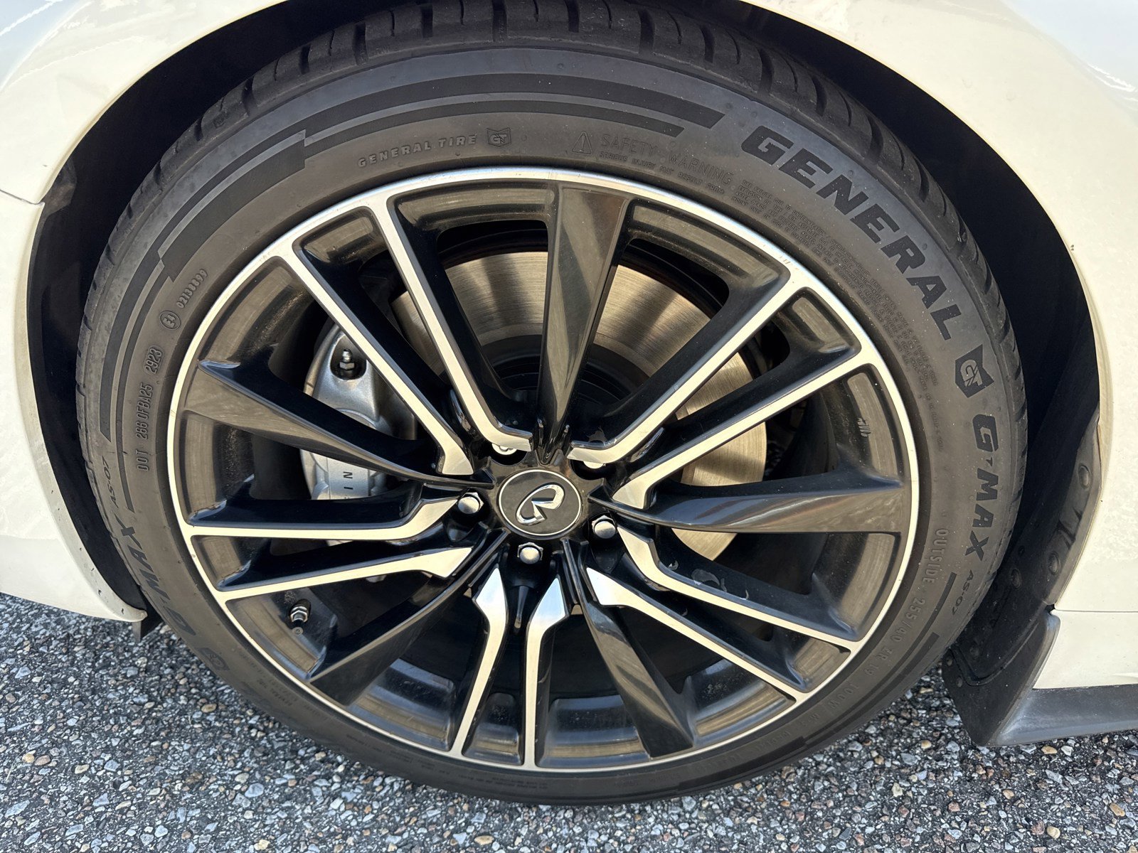 Used 2018 INFINITI Q60 3.0t Sport w/ Sensory Package 3.0T Sport RWD image 10