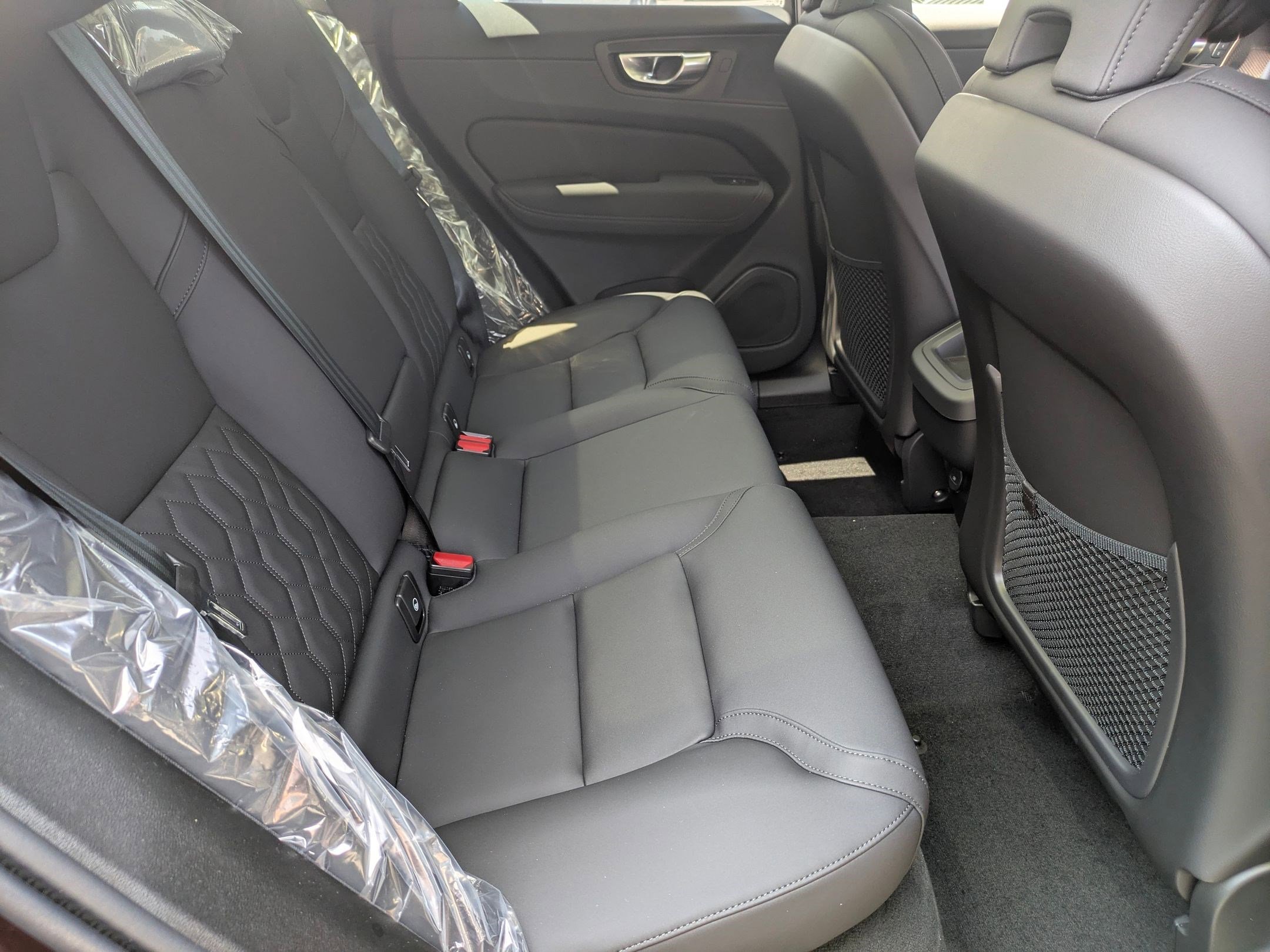 New 2026 Volvo XC60 B5 Plus w/ Protection Package Premier image 26