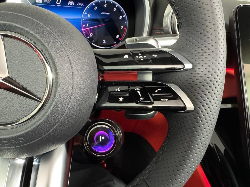 New 2026 Mercedes-Benz SL 63 AMG 4MATIC image 33