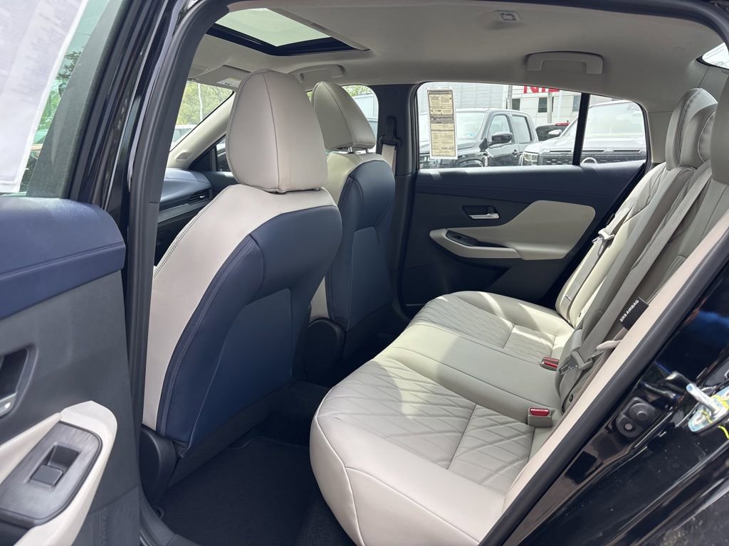 New 2026 Nissan Sentra SL w/ Floor Mat Package FWD image 14