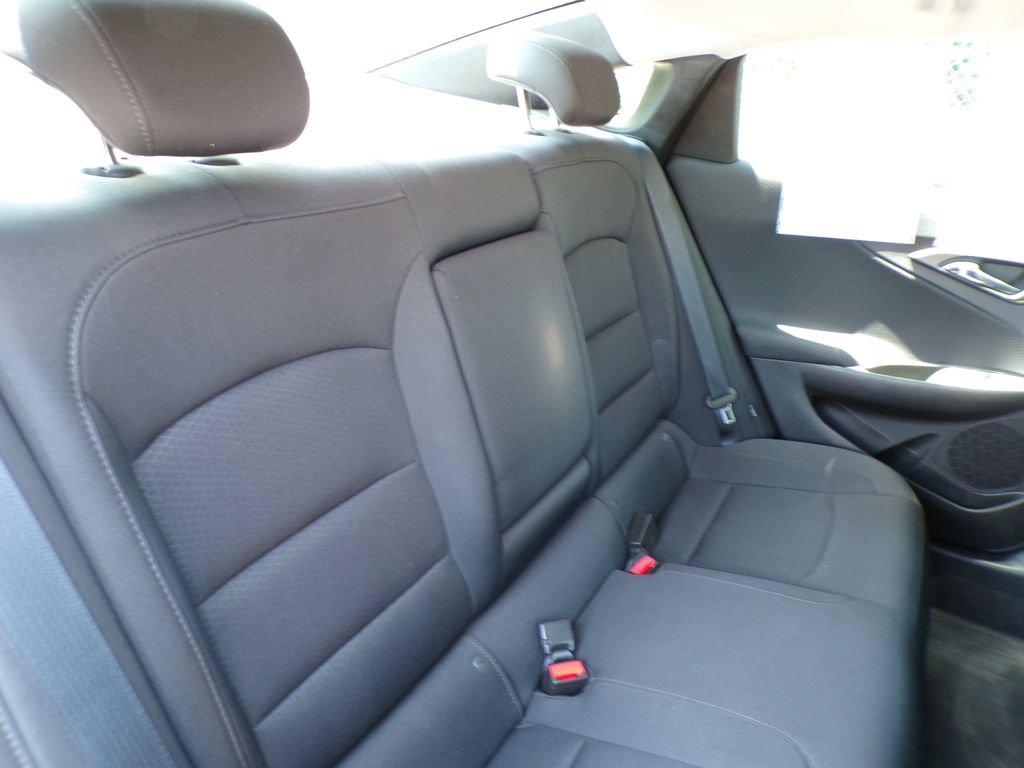 Used 2018 Chevrolet Malibu LS FWD image 17