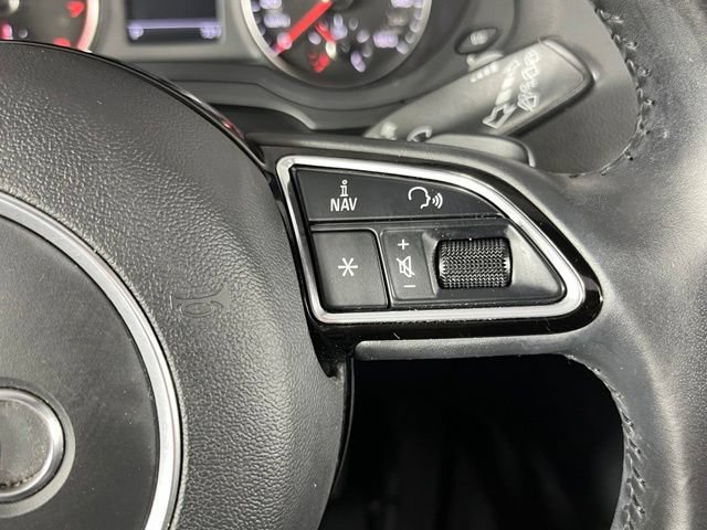 Used 2018 Audi Q3 2.0T Premium Plus w/ Premium Plus Package AWD/4WD image 17