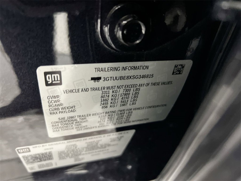 Certified 2025 GMC Sierra 1500 SLE w/ Max Trailering Package image 28