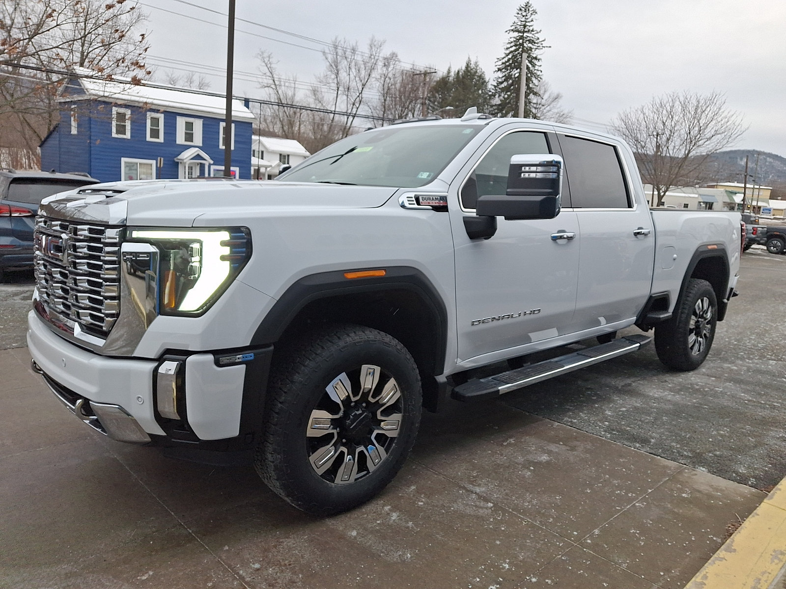 New 2026 GMC Sierra 2500 Denali w/ Denali Reserve Package AWD/4WD image 3