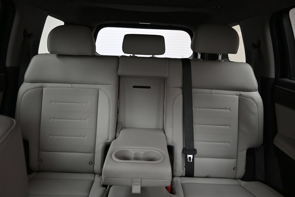 New 2026 Hyundai Santa Fe Limited AWD/4WD image 38
