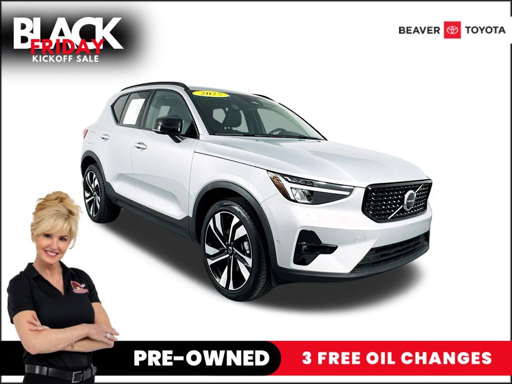 Used 2025 Volvo XC40 B5 Plus