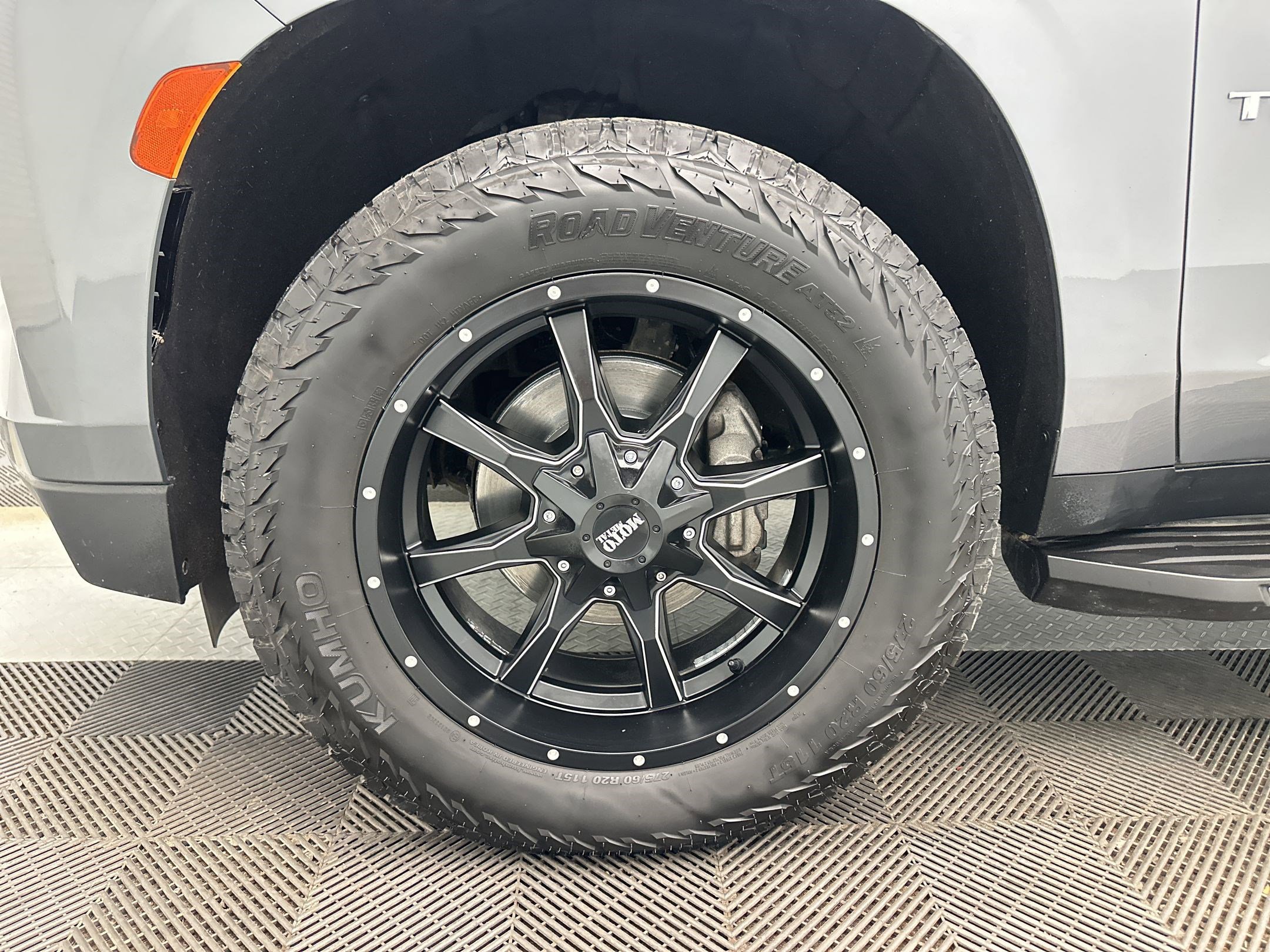 Used 2021 Chevrolet Tahoe LT AWD/4WD image 11