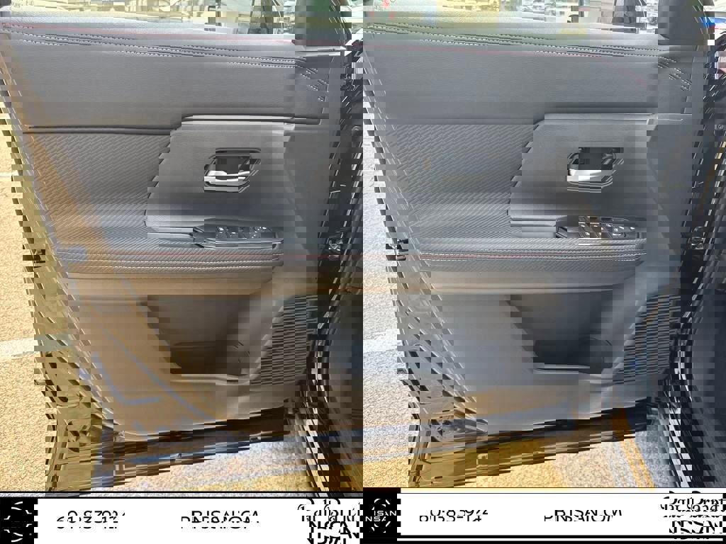 New 2025 Nissan Kicks SR image 24