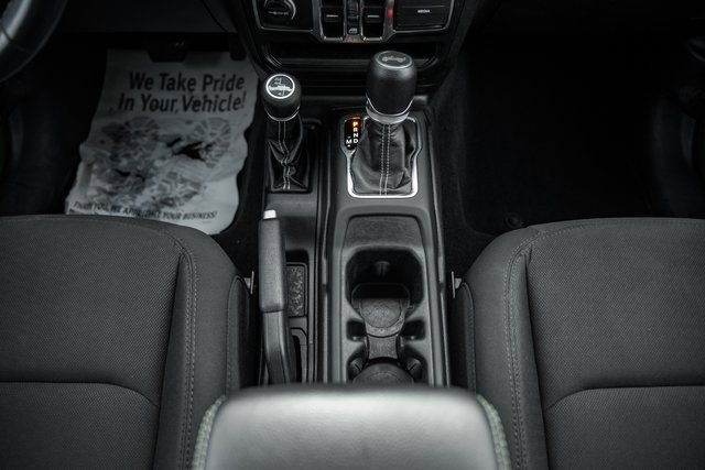 Used 2021 Jeep Wrangler Unlimited Sahara w/ LED Lighting Group image 37