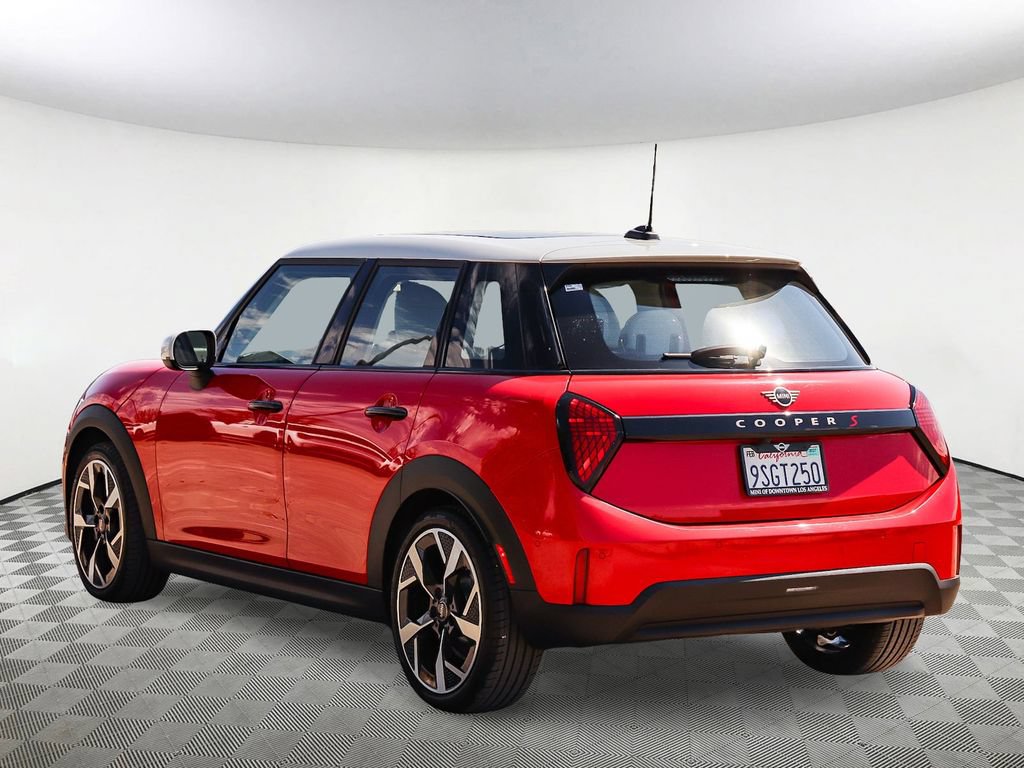 Used 2025 MINI Cooper S FWD image 8