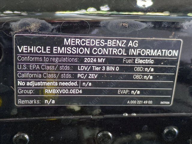 Used 2024 Mercedes-Benz EQB 250+ image 25