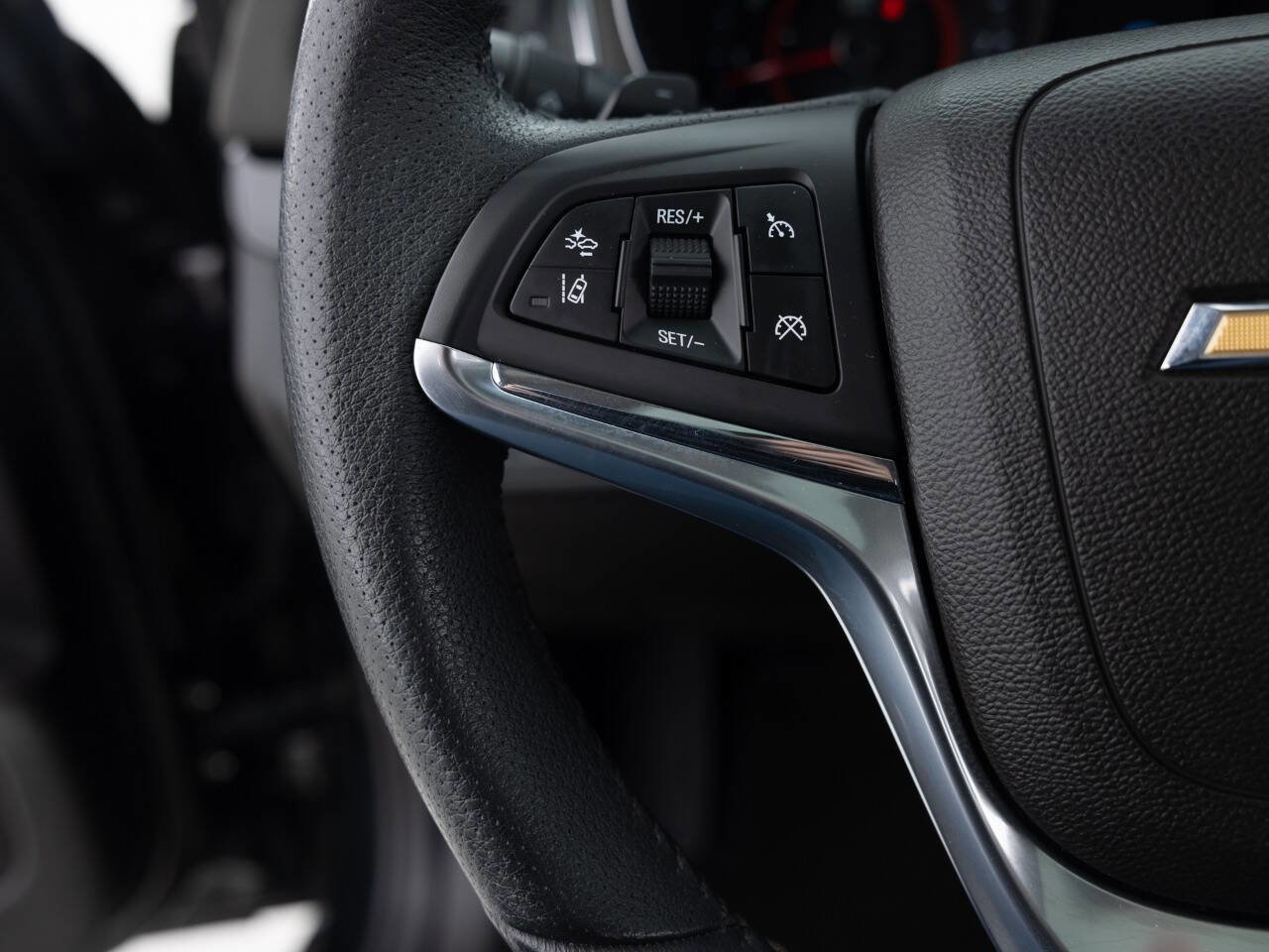 Used 2017 Chevrolet SS image 38