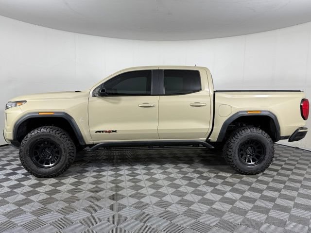 Used 2024 GMC Canyon AT4X AWD/4WD image 3
