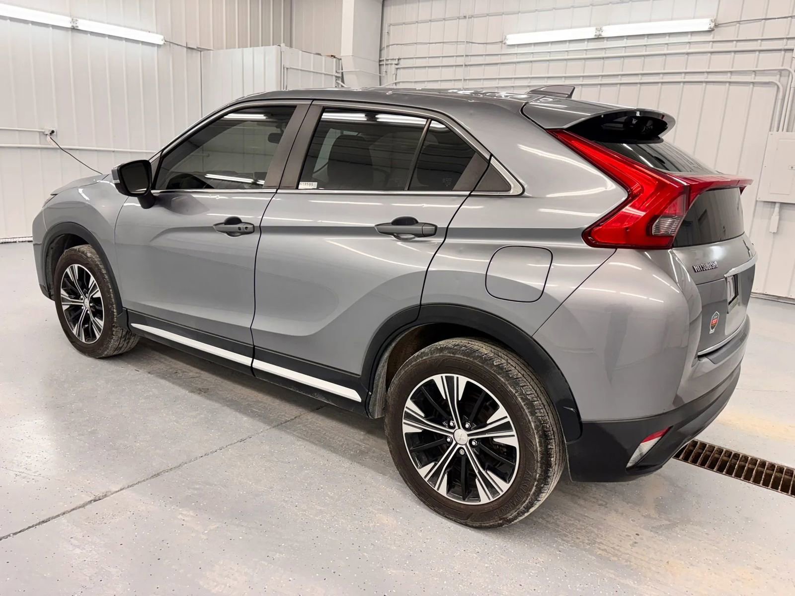 Used 2018 Mitsubishi Eclipse Cross SE AWD/4WD image 16