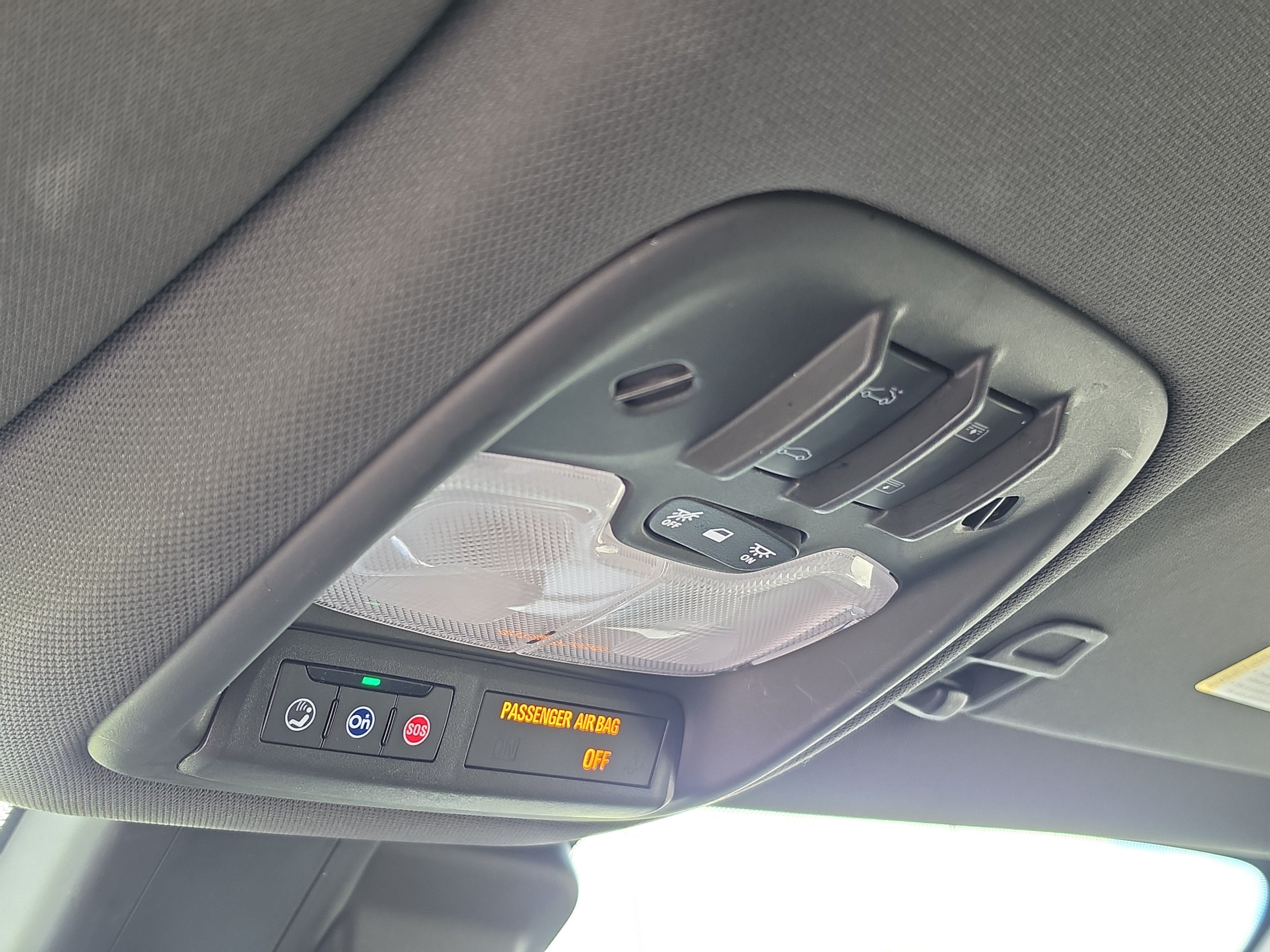 Certified 2022 Chevrolet TrailBlazer ACTIV w/ Sun and Liftgate Package FWD image 30