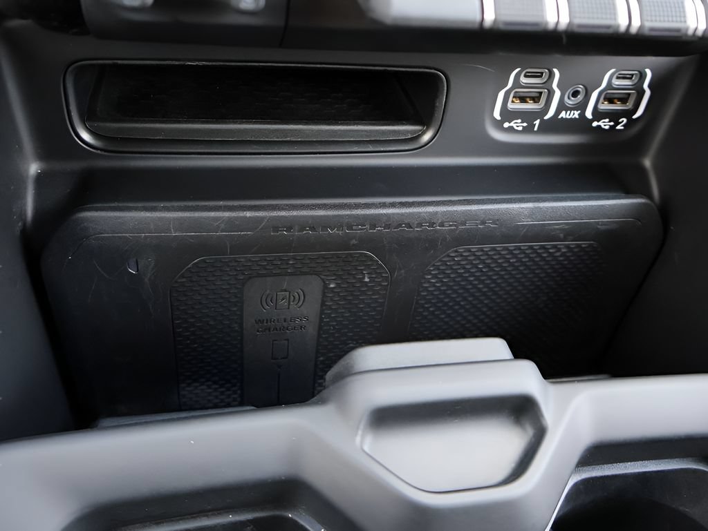 Used 2022 RAM 3500 Limited AWD/4WD image 31