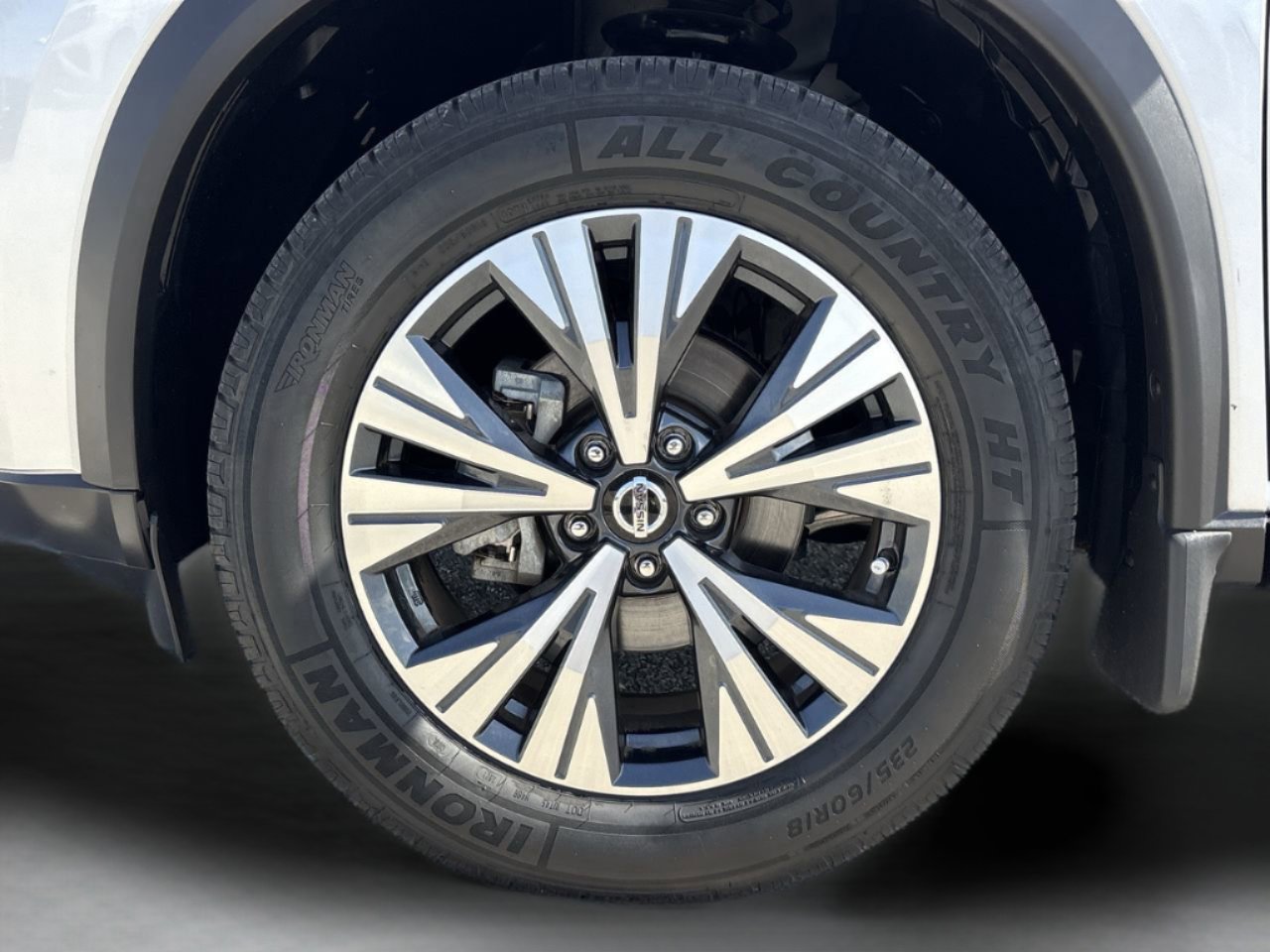 Used 2021 Nissan Rogue SV AWD/4WD image 30