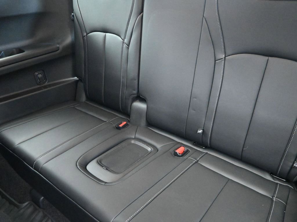 Used 2023 INFINITI QX60 Pure image 17