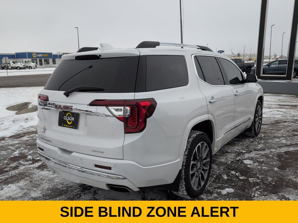 Used 2023 GMC Acadia Denali w/ Denali Ultimate Package image 7