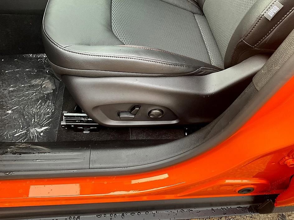 New 2026 Jeep Compass Trailhawk w/ Sun, Sound & Navigation Group image 16