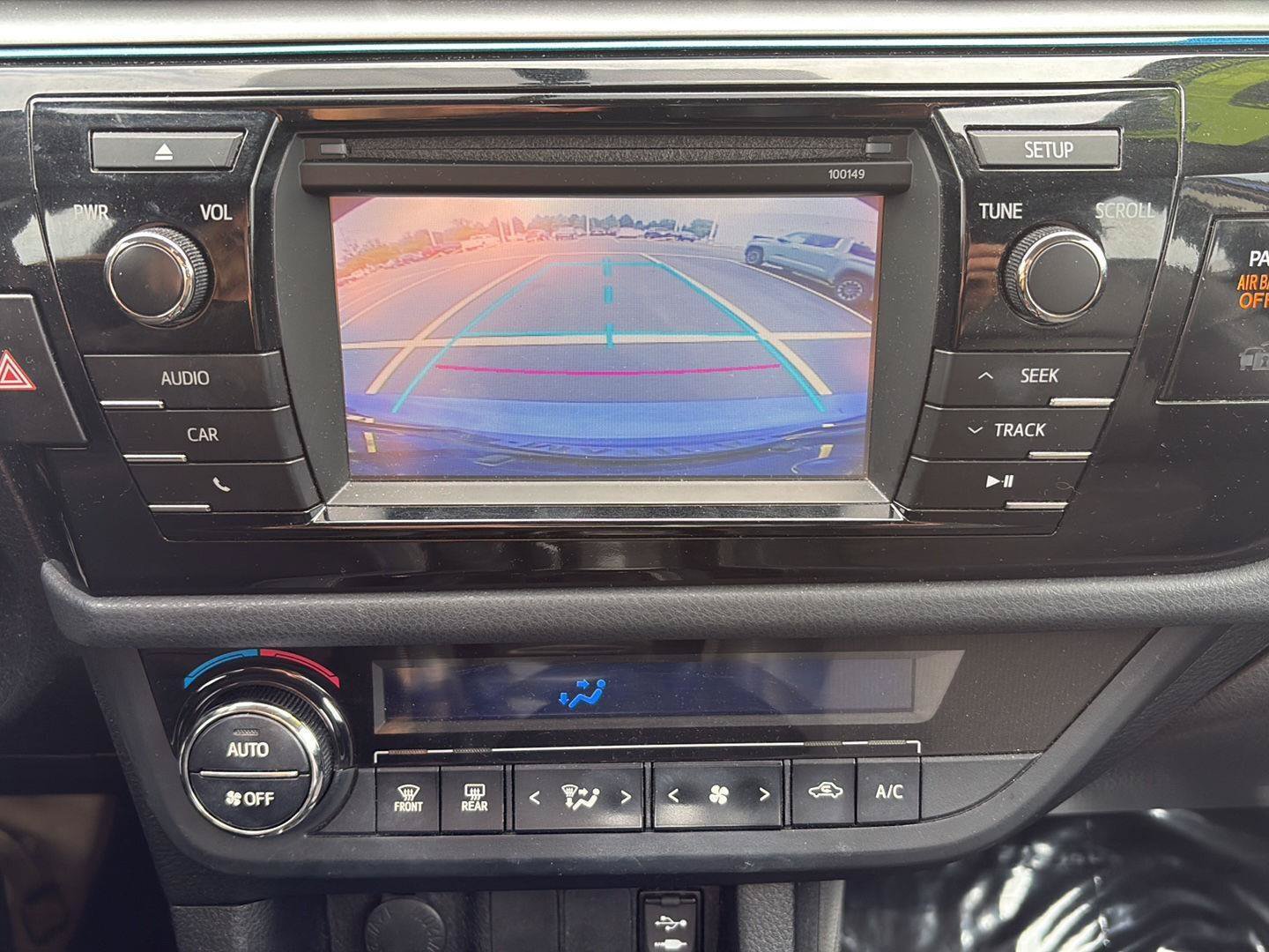 Used 2015 Toyota Corolla S FWD image 6