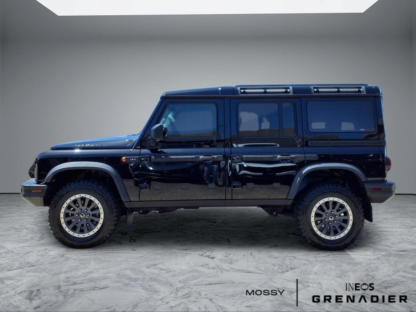 Used 2024 INEOS Grenadier Station Wagon AWD/4WD image 5
